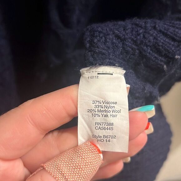 ✨Madewell Navy Easy Cable Knit Merino Wool Sz XS Sweater✨ - Picture 11 of 11